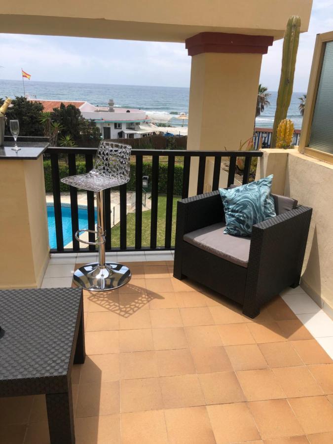 Beachfront Apartment - Sea Views - Marbella Zewnętrze zdjęcie